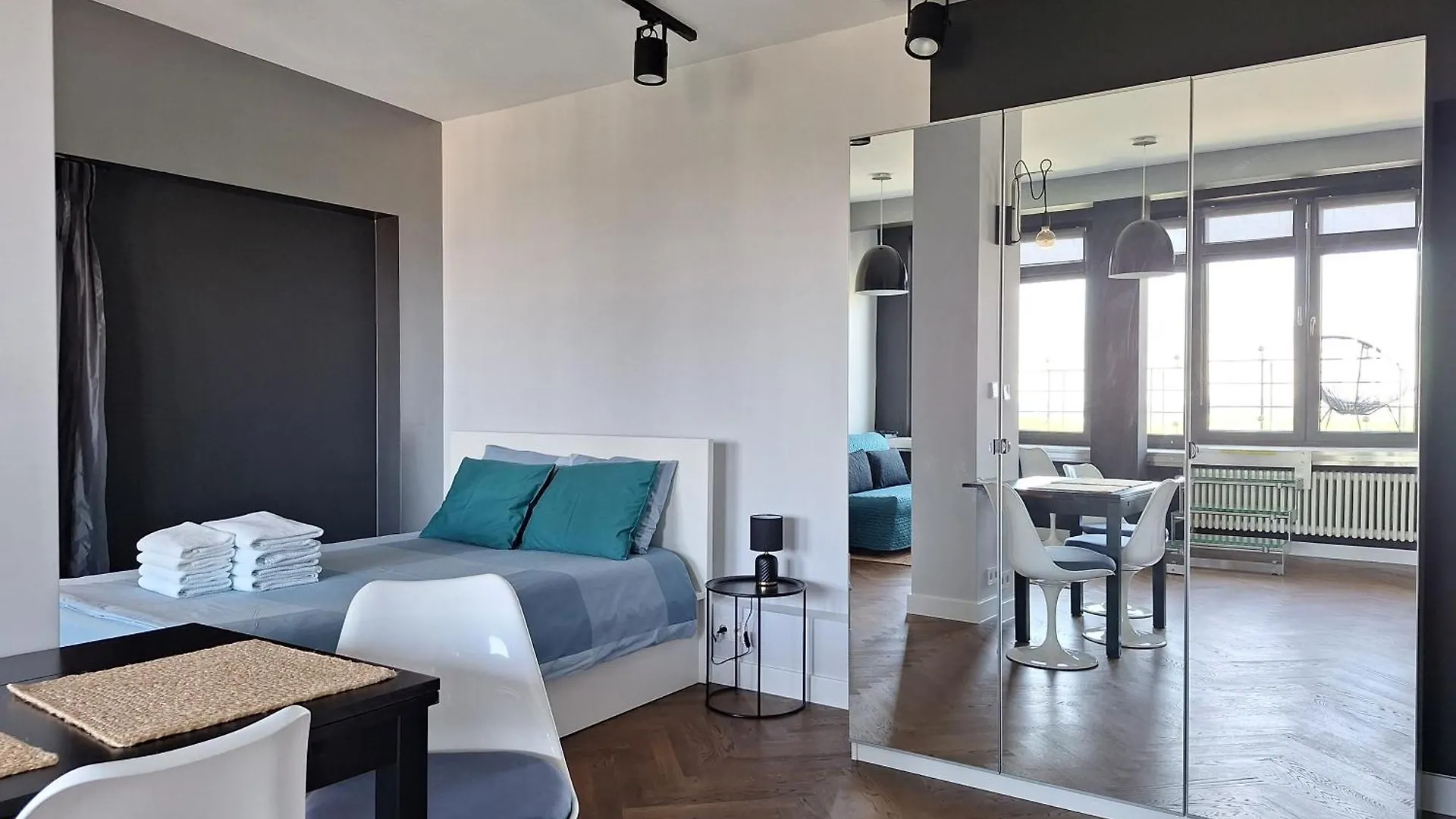 Apartament Wiejska 9 Warszawa 0*,